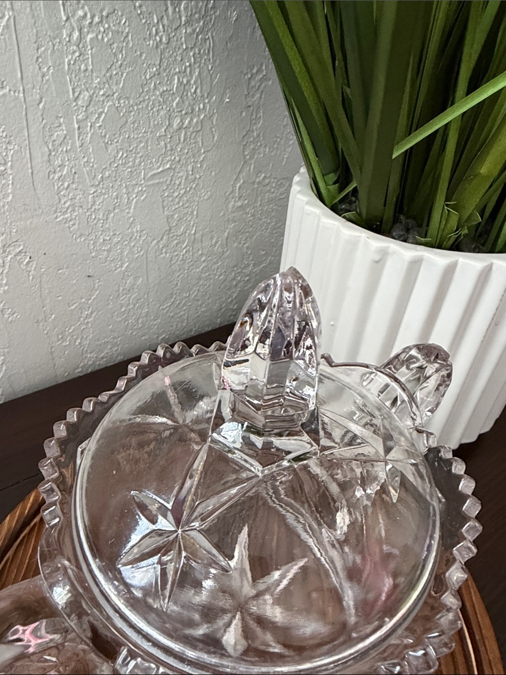 Anchor Hocking Early American Prescut Glass Covered Sugar Bowl EAPC - Picture 9 of 9